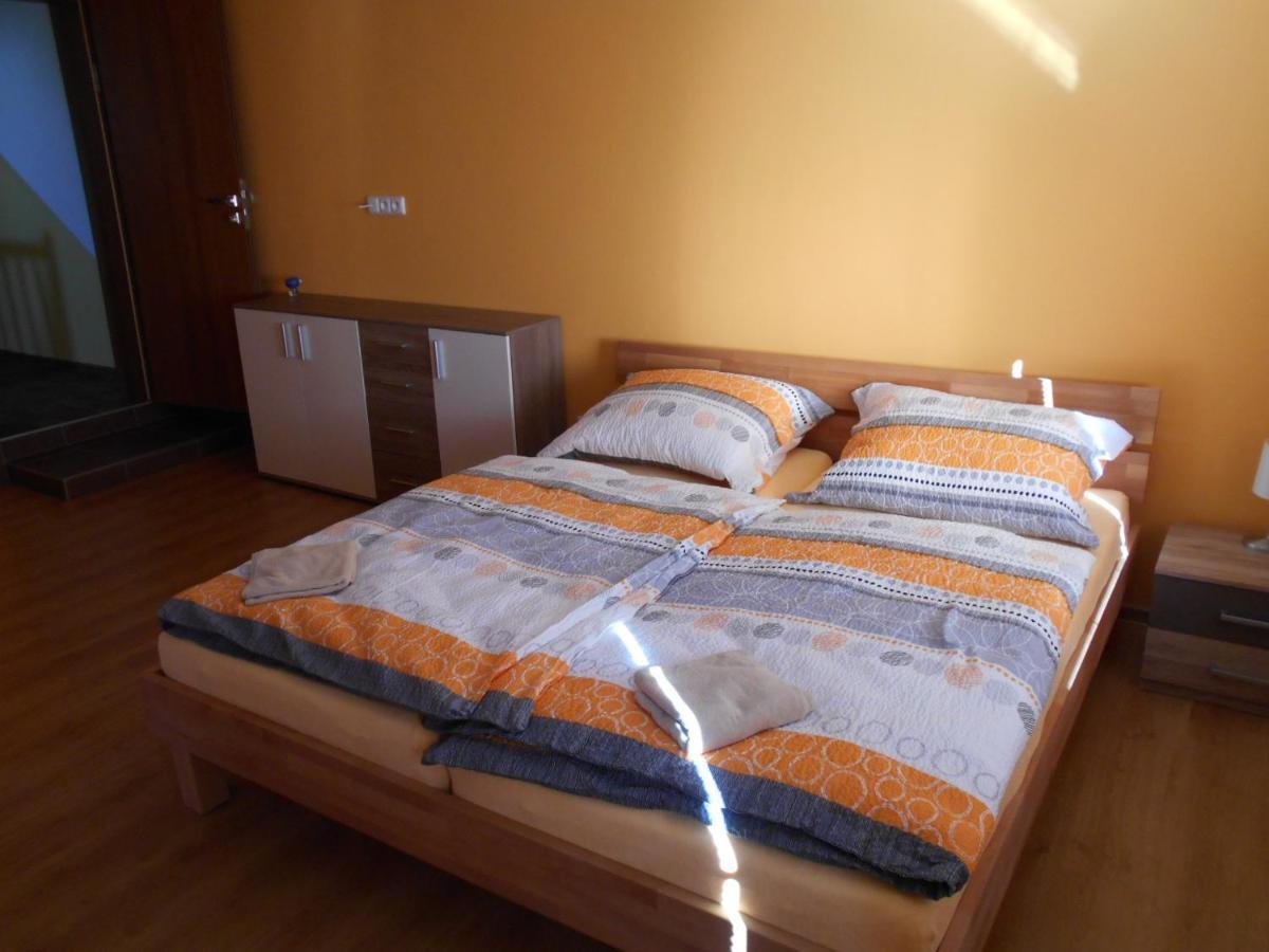Penzion Imrichovi Moravská Nová Ves Exterior foto